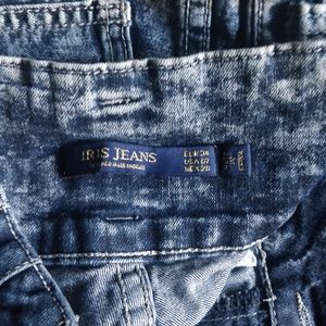 Blue Acid washed jeans